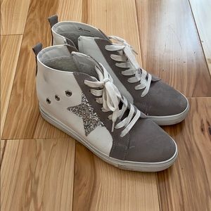 Steve Madden sneakers